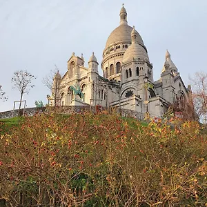 Bed & Breakfast D'hotes Confort Et Charme 9eme, Parijs